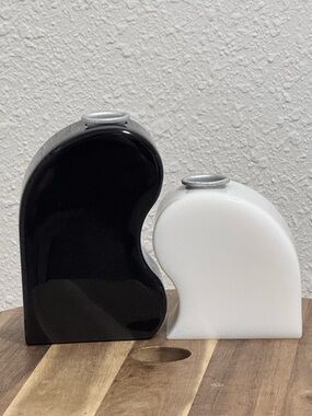 NWT Areaware Seymour Candle Holder Black & White Interlocking Sculptural Set